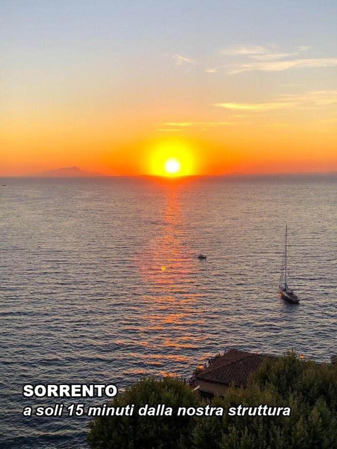 Holiday House Corso 118 Castellammare di Stabia Buitenkant foto